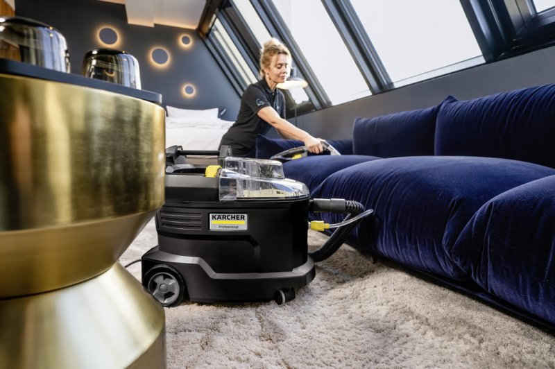 Aspirator cu spalare Karcher Puzzi8/1 Anniversary Edition, duza de mana, cadou RM 760 CarpetPro