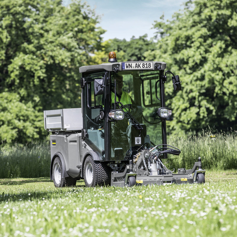 Autoutilitara multifunctionala Karcher MIC35