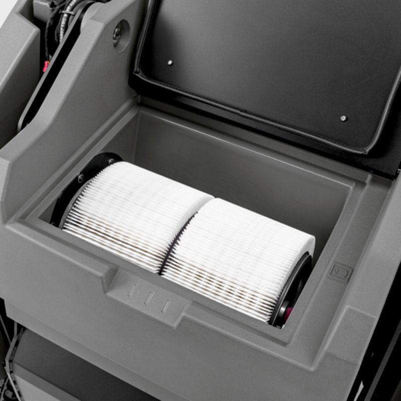 Masina de maturat - aspirat Karcher KM100/120 RG, motor benzina