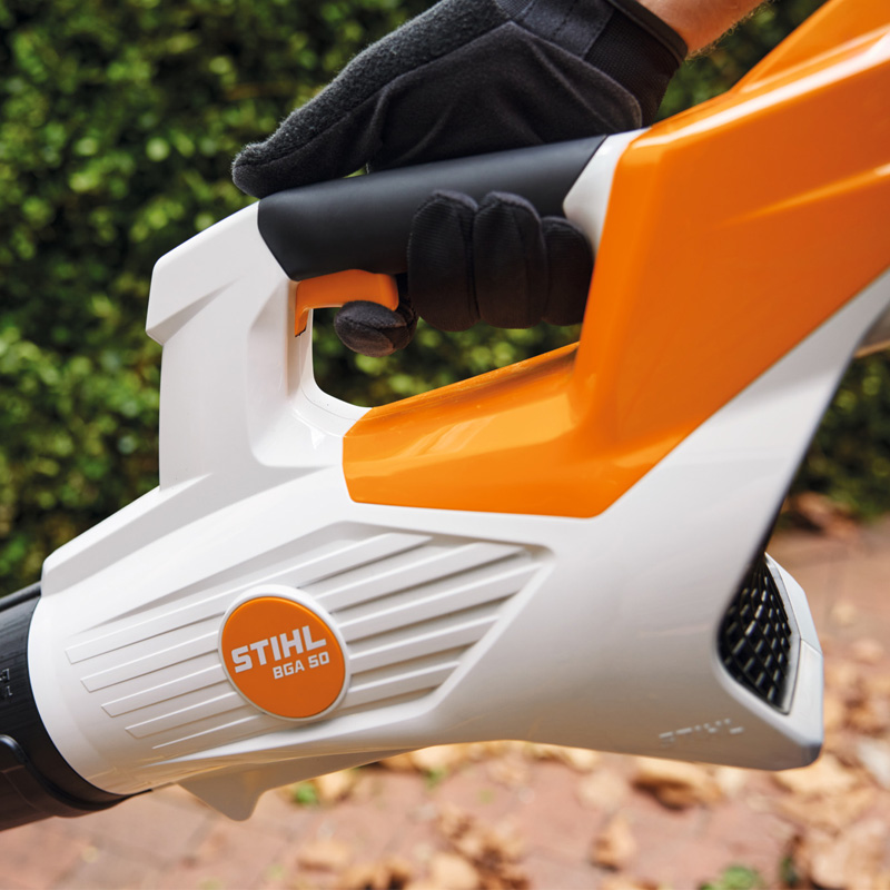 Suflanta cu acumulator 36V, 4.0Ah, Stihl, tip BGA50 Set, sistem AK