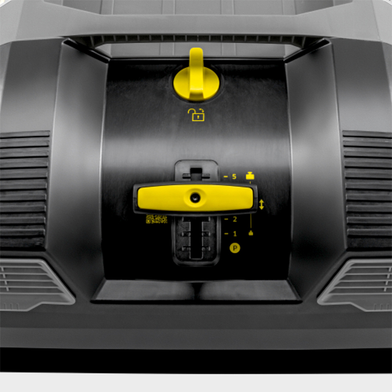 Masina de maturat manuala profesionala, cu doua maturi KM 70/20 C 2SB Anniversary Edition, cadou set de colectare a gunoiului