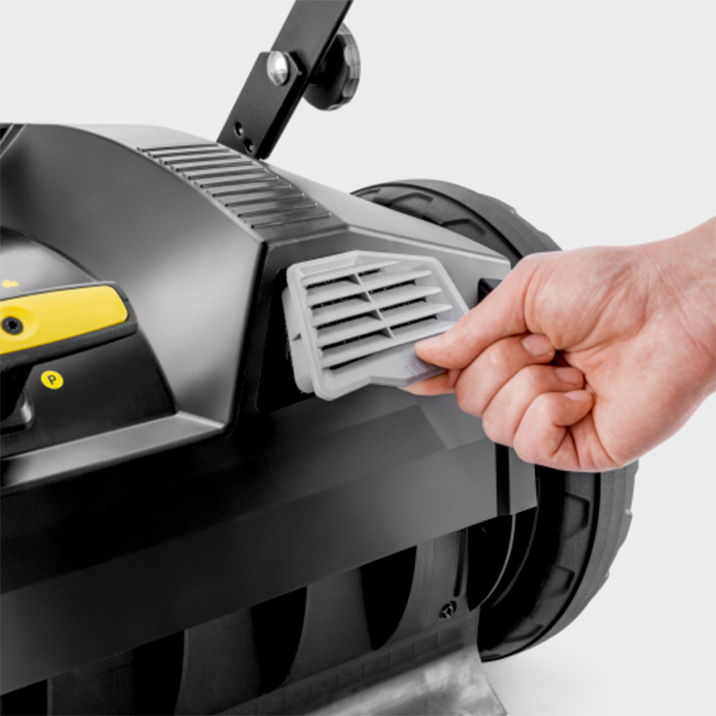 Masina de maturat manuala profesionala, cu doua maturi KM 70/20 C 2SB Anniversary Edition, cadou set de colectare a gunoiului