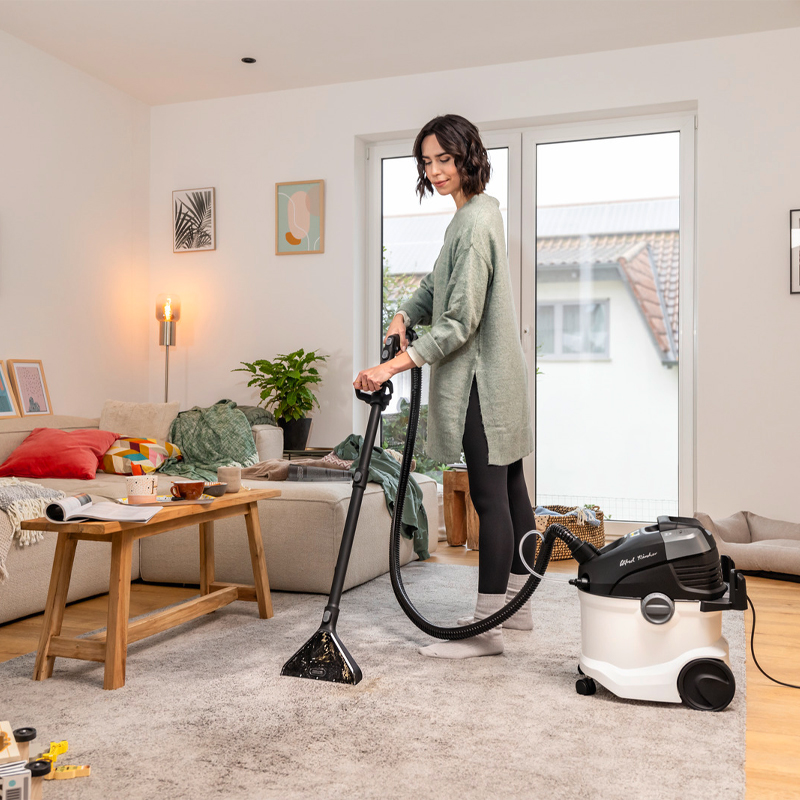 Aspirator cu spalare spray-extractie, Karcher, tip SE6 Signature Line