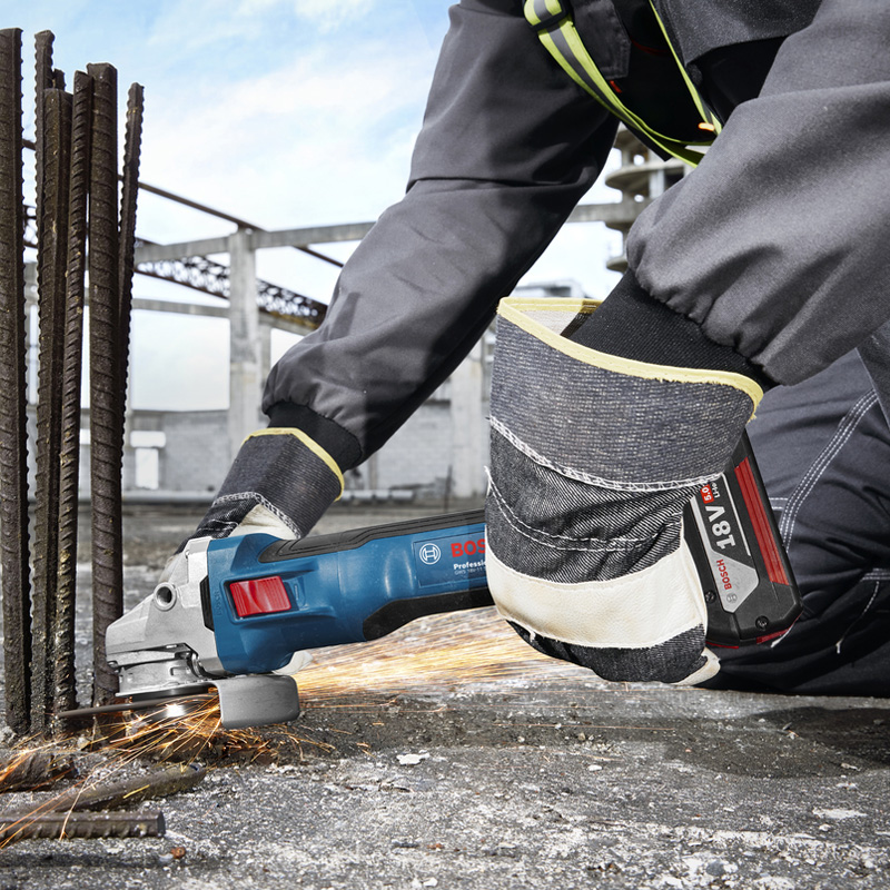 Polizor unghiular Bosch, 125 mm, 18V Li-Ion, SOLO, tip GWS 18V-11