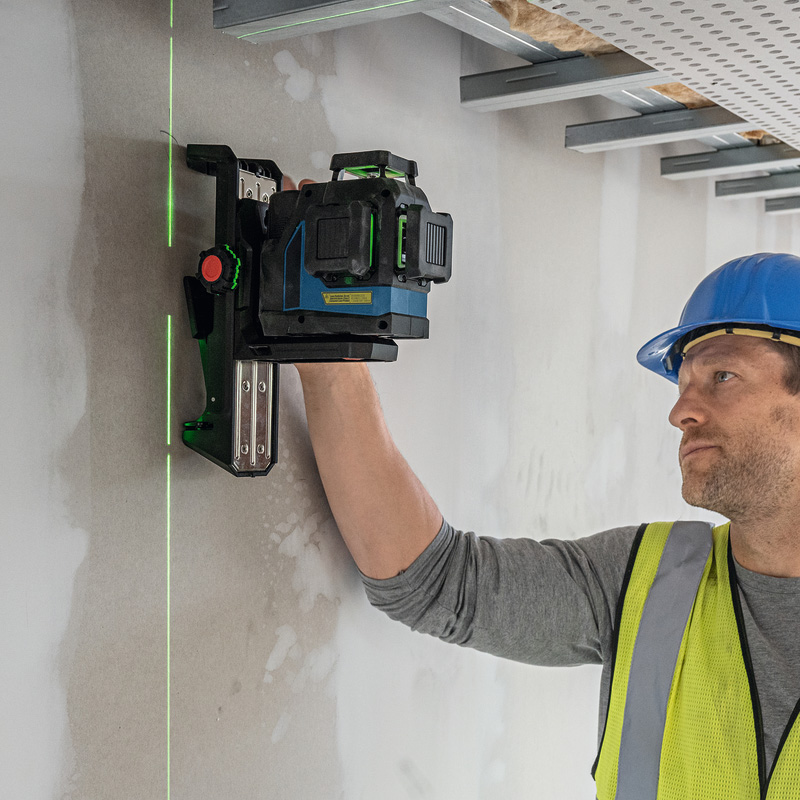 Nivela laser verde cu linii Bosch, tip GLL 12V-100-33 CG