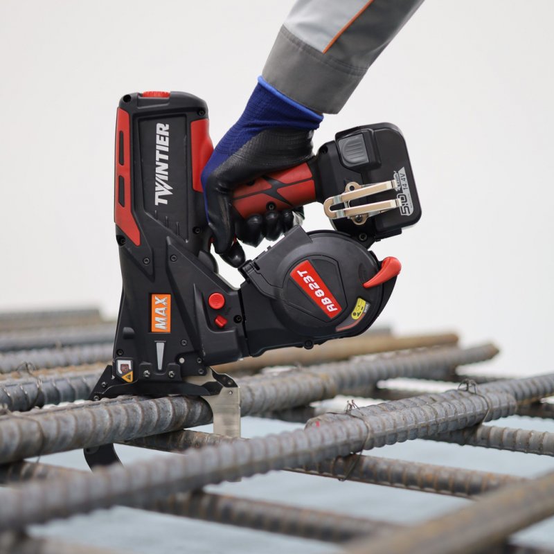 Masina de legat fier-beton MAX, 44 - 82 mm, tip RB823T