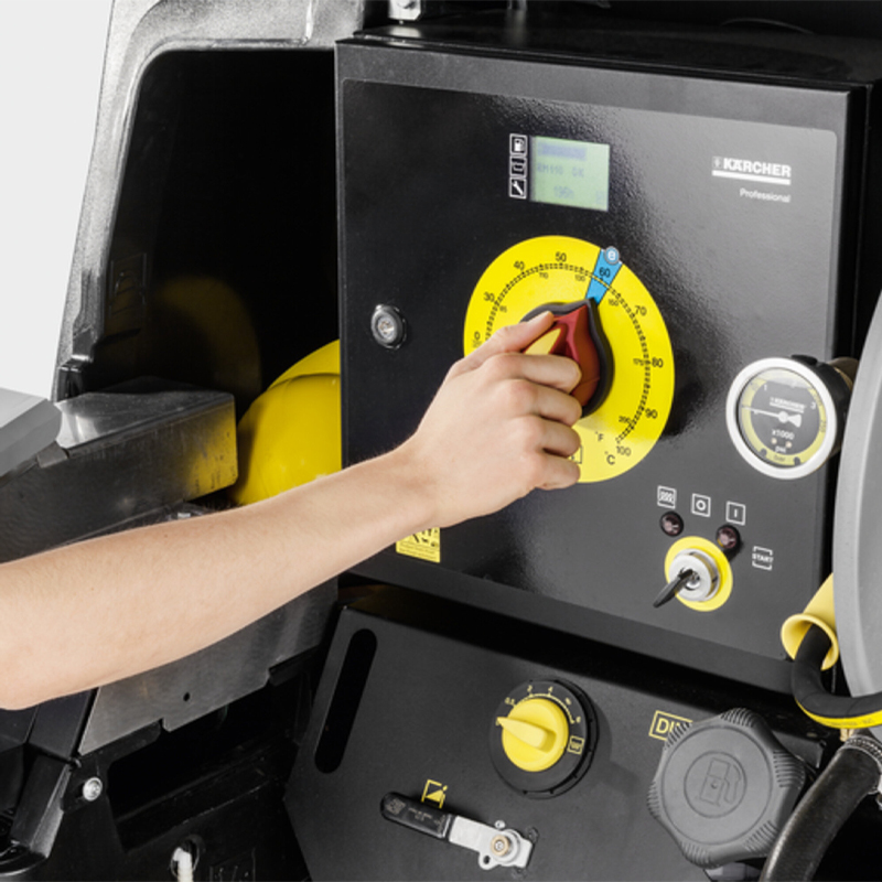 Aparat de spalat cu presiunei si incalzire, Karcher, tip HDS 17/20 Trailer