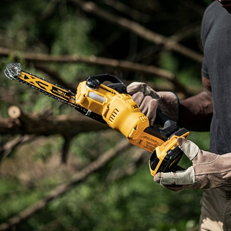 Electrofierastrau cu lant, 18V, 5Ah, Li-Ion XR, 20 cm, Dewalt, tip DCMPS520P1-QW