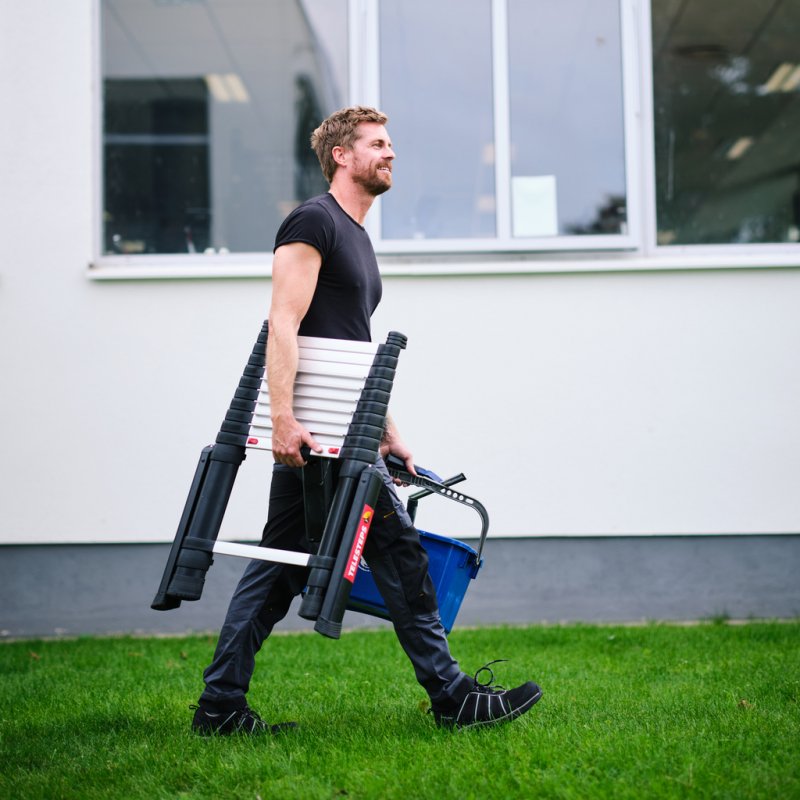 Scara telescopica, Telesteps, lungime extinsa 3.5m, 11 trepte 80mm, cu stabilizatoare, tip Prime-Line 3.5S