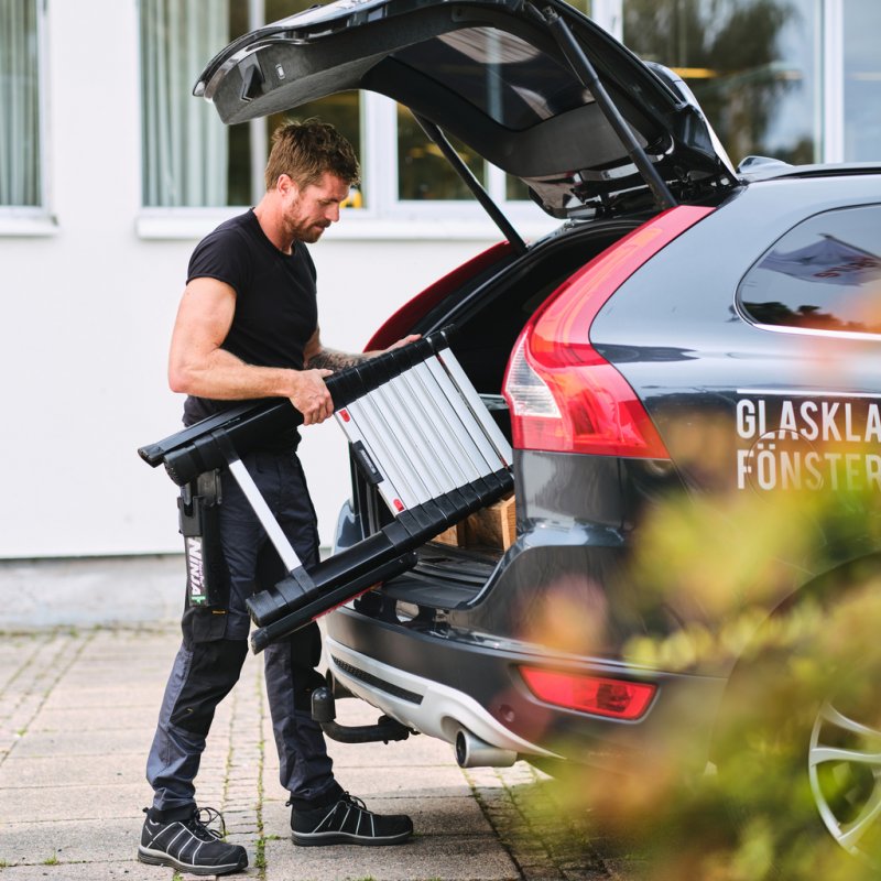 Scara telescopica, Telesteps, lungime extinsa 3.5m, 11 trepte 80mm, cu stabilizatoare, tip Prime-Line 3.5S