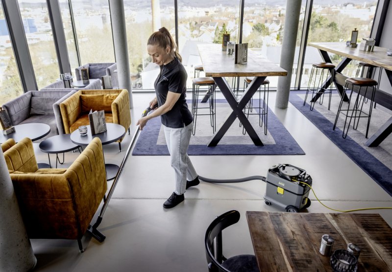 Aspirator uscat cu sac tip T 15/1 Corded