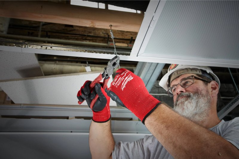 Manusi rezistente la taiere, Nivel 3/C, marime XL/10