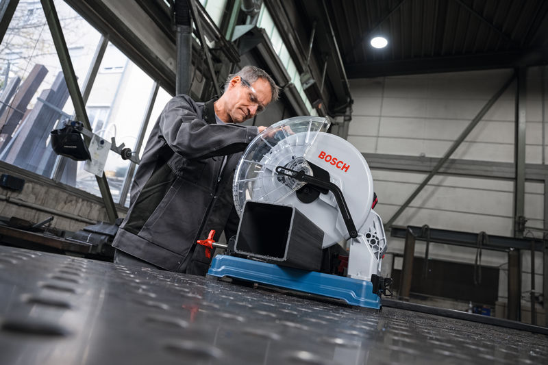 Debitor de metale cu disc abraziv si acumulatori, 355 mm, 12 V, SOLO, tip GCD 18V-355