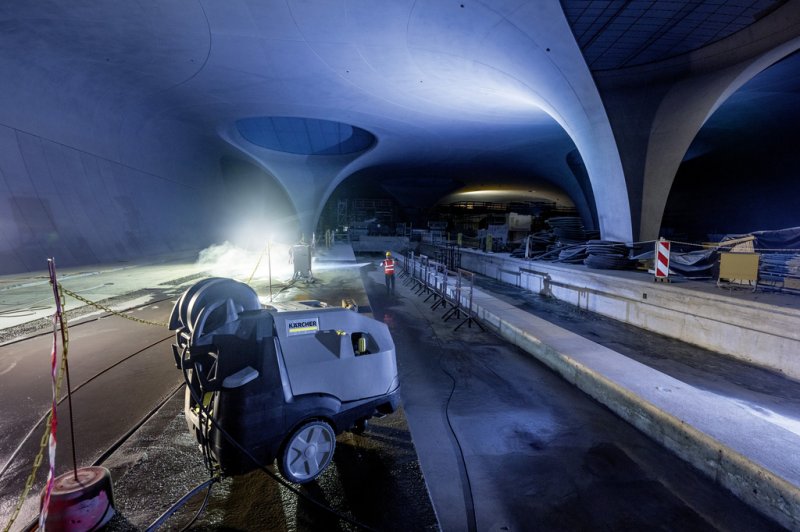 Aparat de spalat cu presiune si incalzire KARCHER HDS 13/20-4S