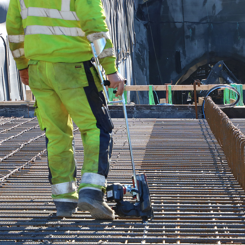 Extensie/prelungitor pentru masinile de legat fier beton MAX, pentru lucrul din picioare