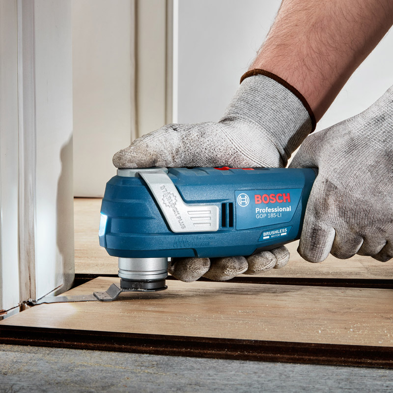 Multicutter profesional 18V, 2x4.0Ah, cu 5 accesorii, L-Boxx, Bosch tip GOP 185-LI
