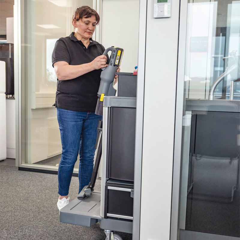 Aspirator vertical compatibil cu acumulator 18V, Kärcher, tip LVS1/1Bp, SOLO (fara incarcator si acumulatori)