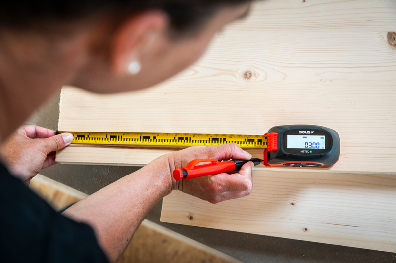 Ruleta digitala 5m cu telemetru laser 20m, BLUETOOTH, tip SOLA METEC