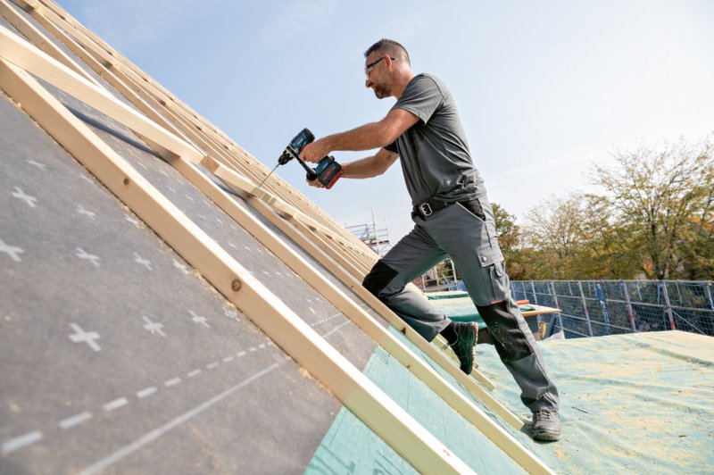 Masina gaurit/insurubat cu acumulator Li-Ion 18V, 150 Nm, 2x8Ah, L-boxx, tip GSR 18V-150 C