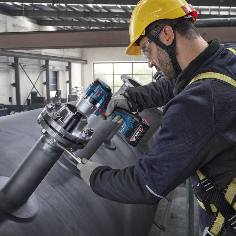 Masina de gaurit/insurubat cu percutie 18V Li-Ion, 780 Nm, 1/2