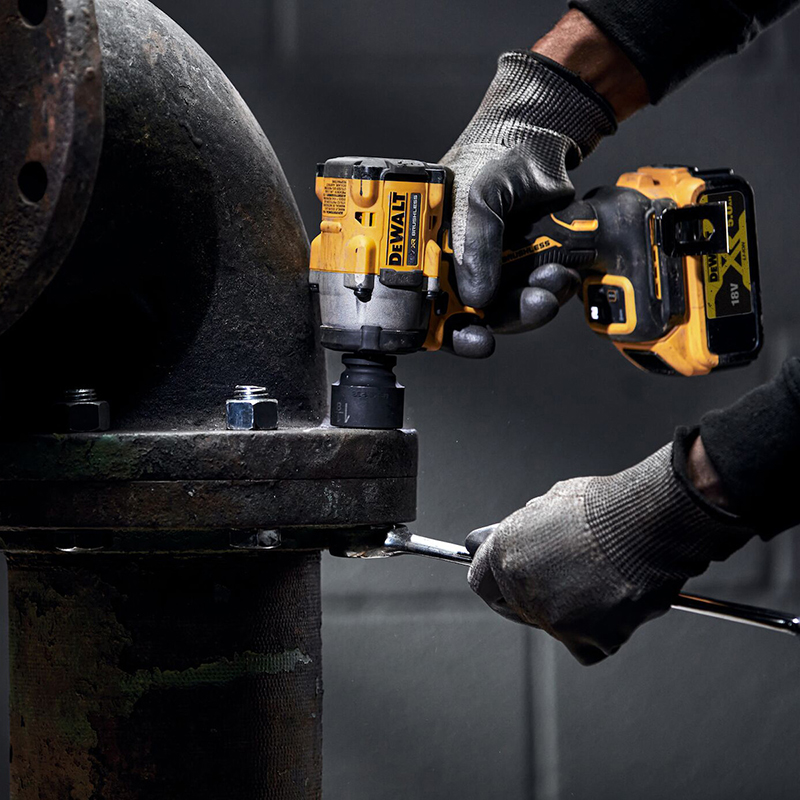 Masina de insurubat cu impact 406 Nm, 1/2