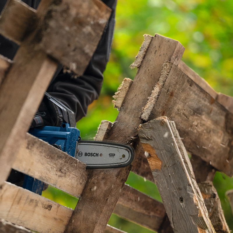 Fierastrau cu acumulator 18V Li-Ion, Bosch GKE 18V-15, Solo