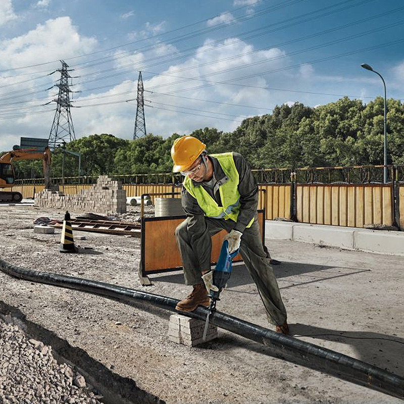 Fierăstrău sabie Bosch GSA 120 Professional – 1200W, tăiere rapidă lemn și metal