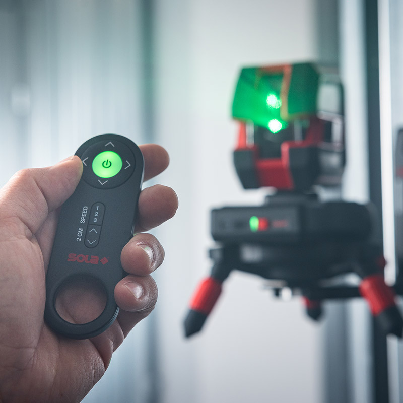 Set Baza rotativa SOLA RCB,  telecomanda, control si aliniere precisa 360° pentru nivela laser SOLA tip PLANO 3D