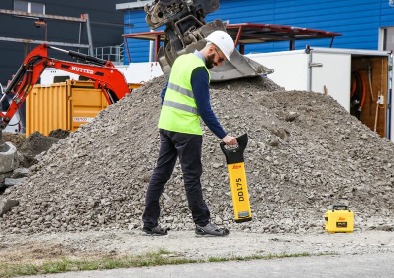 Localizator utilitati Leica, tip DD175