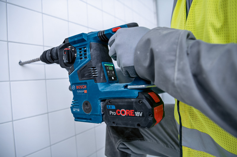Ciocan rotopercutor SDS-plus 18V, SOLO, mandrina metal, Vibration Control, KickBack Control, tip PRO GBH 18V-28 CF, BRUSHLESS