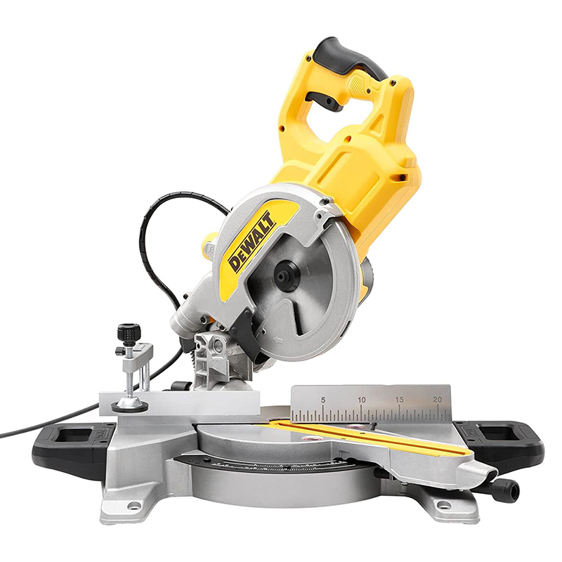 Fierastrau circular de masa tip DWS777-QS