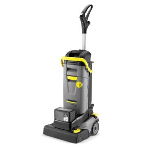 Masina de curatat cu perie Karcher BR 30/4 C BP PACK, cu acumulatori 